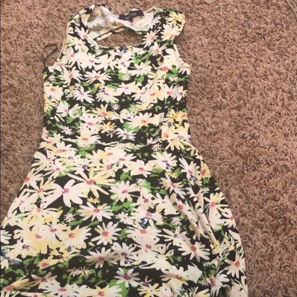 Floral dress with back cut out!